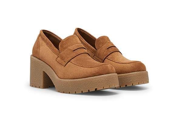 Shoes and Footwear Photo Editing photo after professional editing